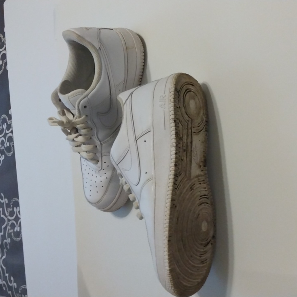 Nike - Picture 5 of 5